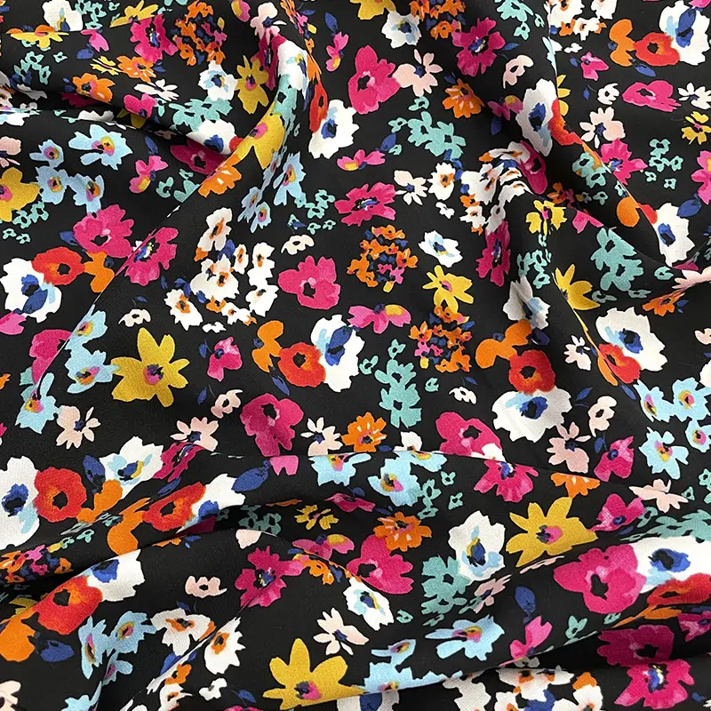 tela-poplin-rayon-floral-fondo-negro-vibrante-800x800 Tela poplin rayón floral en fondo negro con flores fucsias, turquesa, naranjas y blancas