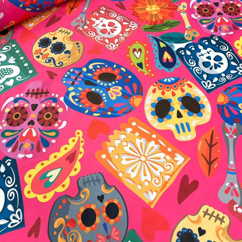 loneta-dig-muertos-craneos-fondo-rosa-800x800 Tela rosa con cráneos decorados, papel picado y flores coloridas estilo Día de Muertos. ¿Avanzamos con otra tela o te genero el archivo Word de las fichas listas para descarga? Dijiste: LONETA DIG MUERTOS - CALABAZAS Y FLORES DIA DE MUERTOS - FONDO BLANCO Tela 1.50 de ancho 100% Poliester Hecho en Mexico. Tela Tafetan estampada de tipo Mantelera con Tematica de Dia de Muertos. Fibra sintetica de colores firmes, tejido plano, no decolora, super lavable, duradera, liviana y con estampado moderno, suave al tacto y versatil. Uso: Manteleria, Cortinas y Manualidades. Lavado a mano o maquina, Agua Tibia,Planchar a temperatura media, No utilizar lejia ni cloro, No secar a maquina, No retorcer. ChatGPT dijo: Aquí tienes la ficha SEO optimizada completa para el producto Loneta DIG Muertos Calabazas y Flores Fondo Blanco: ✅ Ficha SEO del producto: Loneta DIG Muertos Calabazas y Flores Fondo Blanco Nombre del archivo: loneta-dig-muertos-calabazas-flores-fondo-blanco.png Nombre del producto: Loneta DIG Muertos Calabazas y Flores Fondo Blanco Slug: loneta-dig-muertos-calabazas-flores-fondo-blanco Descripción larga (mínimo 350 palabras): La Loneta DIG Muertos Calabazas y Flores Fondo Blanco es una celebración visual del Día de Muertos, ideal para quienes buscan diseños vibrantes, coloridos y profundamente conectados con la tradición mexicana. Esta tela destaca por su fondo blanco que realza un patrón ilustrado con calabazas decoradas como cráneos, flores de cempasúchil, corazones, flores multicolores y elementos gráficos como hongos estilizados y hojas, creando una composición visual alegre, fresca y muy llamativa. Fabricada en 100% poliéster, esta tela tipo tafetán es perfecta para uso en mantelería, cortinas decorativas o manualidades temáticas. Tiene un tejido plano que garantiza resistencia y una textura suave al tacto, con un estampado de colores firmes que no se decoloran fácilmente. Su estructura liviana pero duradera permite manipularla y coserla con facilidad, lo que la convierte en una opción ideal tanto para uso doméstico como para proyectos creativos profesionales. Este diseño celebra la vida y la tradición con un enfoque moderno, mostrando calabazas talladas como calaveras coloridas con detalles en azul, verde, fucsia y amarillo. Las flores de cempasúchil en tonos naranja intenso crean un contraste espectacular con el fondo blanco, aportando calidez y tradición al diseño. Usos recomendados: Manteles decorativos para ofrendas o mesas temáticas Cortinas alegres para espacios culturales o escolares Fundas de cojines con inspiración mexicana Manualidades, bolsos decorativos o caminos de mesa Proyectos escolares o decoraciones para el hogar Instrucciones de lavado y cuidado: Lavar a mano o a máquina con agua tibia. No usar cloro ni lejía. No secar en máquina ni retorcer. Planchar a temperatura media. Hecha en México, esta tela representa la mezcla perfecta entre tradición y modernidad, pensada para quienes desean conmemorar el Día de Muertos con diseños llenos de vida, creatividad y color. Descripción corta: Tela blanca con calabazas decoradas, flores de cempasúchil y detalles del Día de Muertos. Ideal para manteles, cortinas y manualidades. Frase clave de enfoque: tela calabazas flores día de muertos fondo blanco Título SEO: Tela Calabazas y Flores Día de Muertos Fondo Blanco | Loneta Hecha en México Meta descripción: Tela con calabazas y flores sobre fondo blanco para decorar en Día de Muertos. Perfecta para mantelería y manualidades. Etiquetas del producto: calabazas, flores de cempasúchil, día de muertos, fondo blanco, loneta mexicana, decoración tradicional, tela estampada, poliéster, mantelería, manualidades, hongos, corazones Texto alternativo de imagen: Tela blanca con calabazas decoradas, flores de cempasúchil y elementos tradicionales del Día de Muertos. ¿Continuamos con la siguiente tela o deseas que te entregue ya todas las fichas en archivo Word?