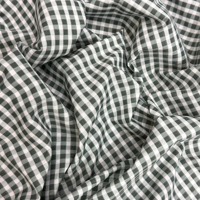 Tela Annie con diseño de cuadros vichy en tonos verde y blanco de la imagen image_6a7c78.jpg.