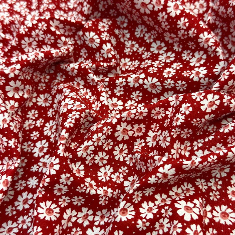 tela-annie-flores-fondo-rojo-800x800 Tela Annie con diseño de estampado floral con margaritas sobre fondo rojo de la imagen image_6a7fdd.jpg.